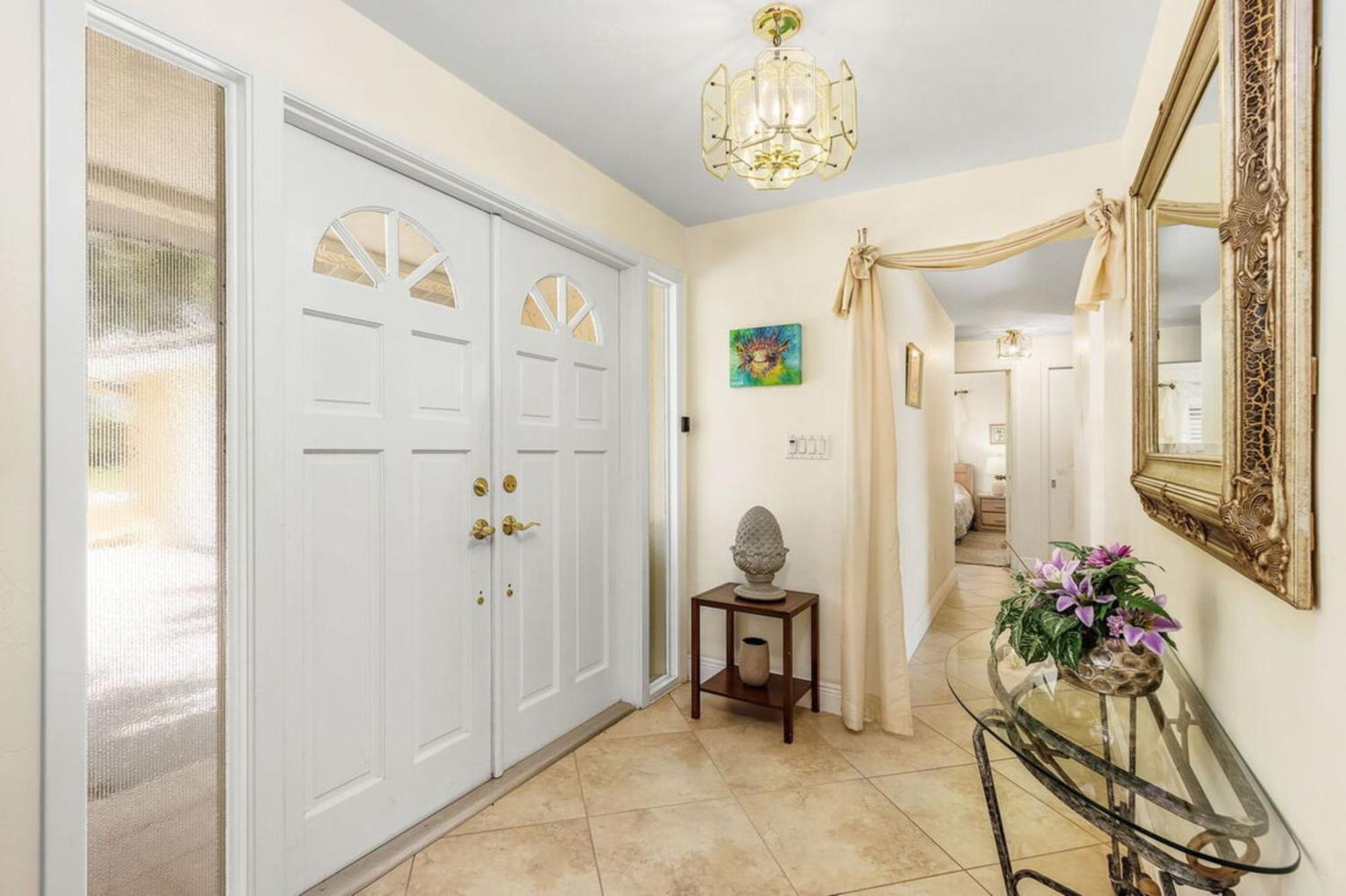 Villa Catalina Isles - Holidays In Paradise Кейп Корал Екстериор снимка