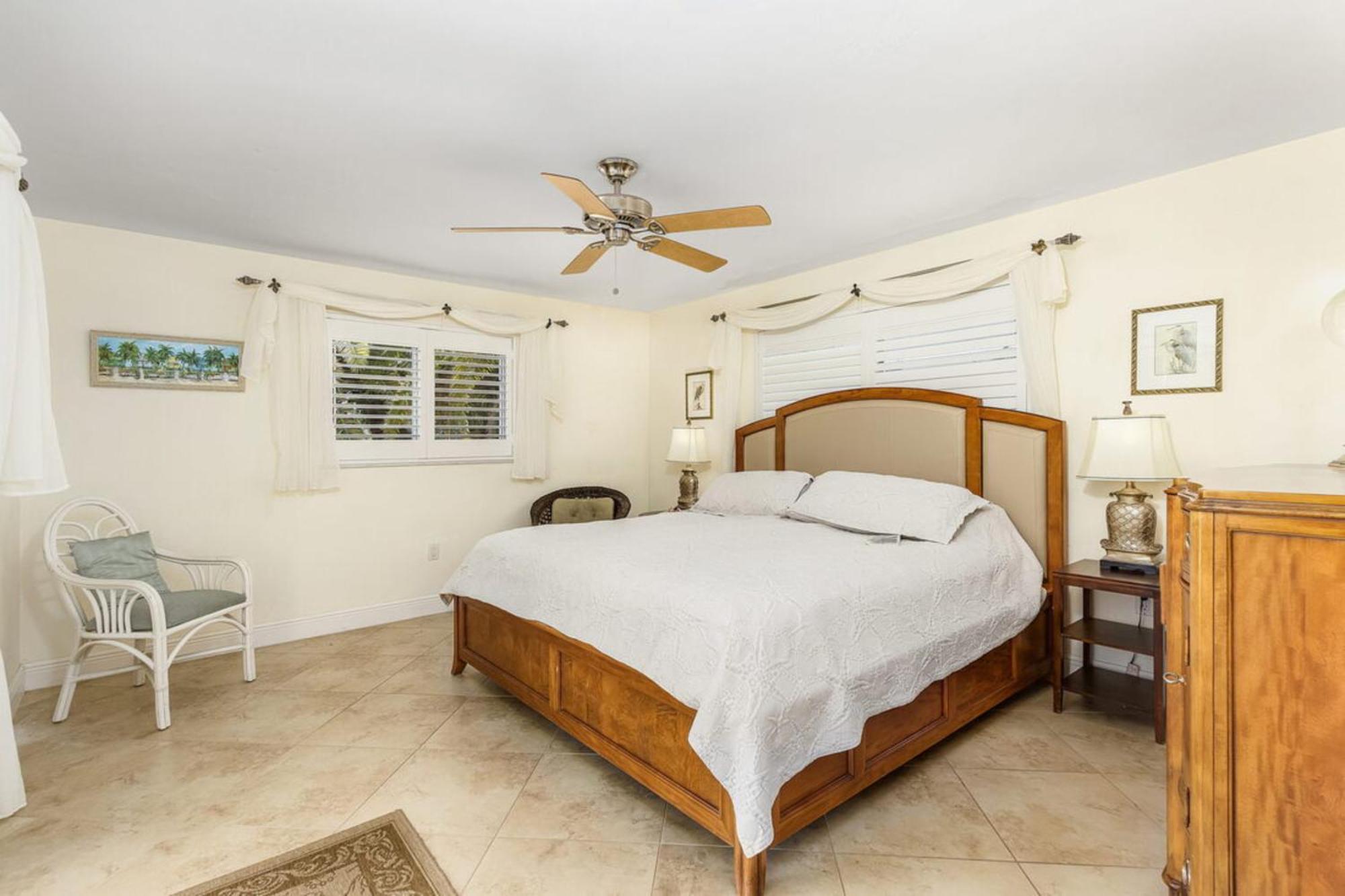 Villa Catalina Isles - Holidays In Paradise Кейп Корал Екстериор снимка